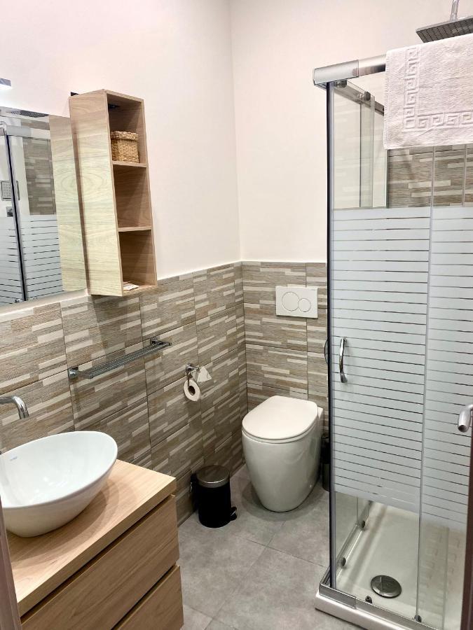 B&B I Miti Dell Etna Catania Centro Vicino Il Duomo Kültér fotó